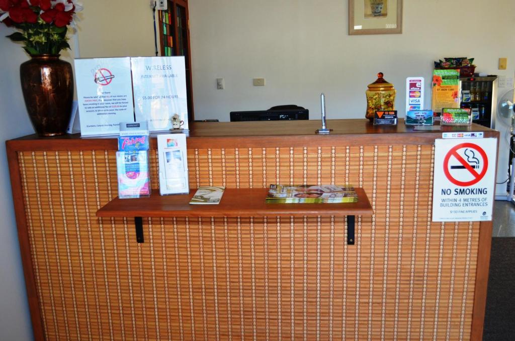 Redland Bay Motel Brisbane Extérieur photo