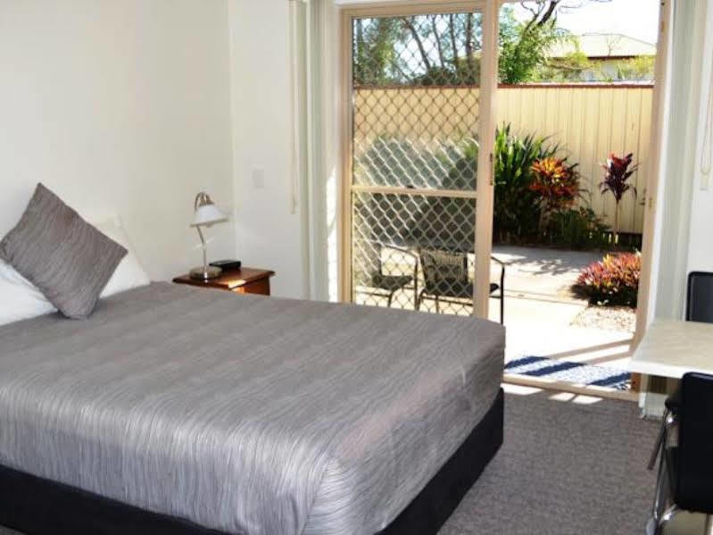 Redland Bay Motel Brisbane Extérieur photo
